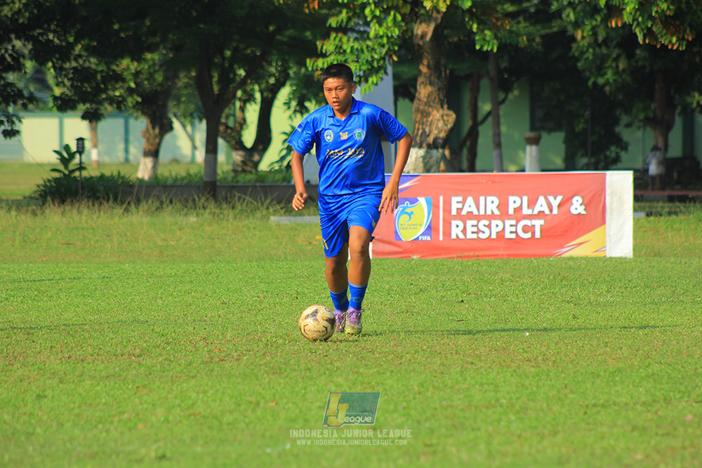 ijl u14 111025 pam jaya fa vs wins soccer school