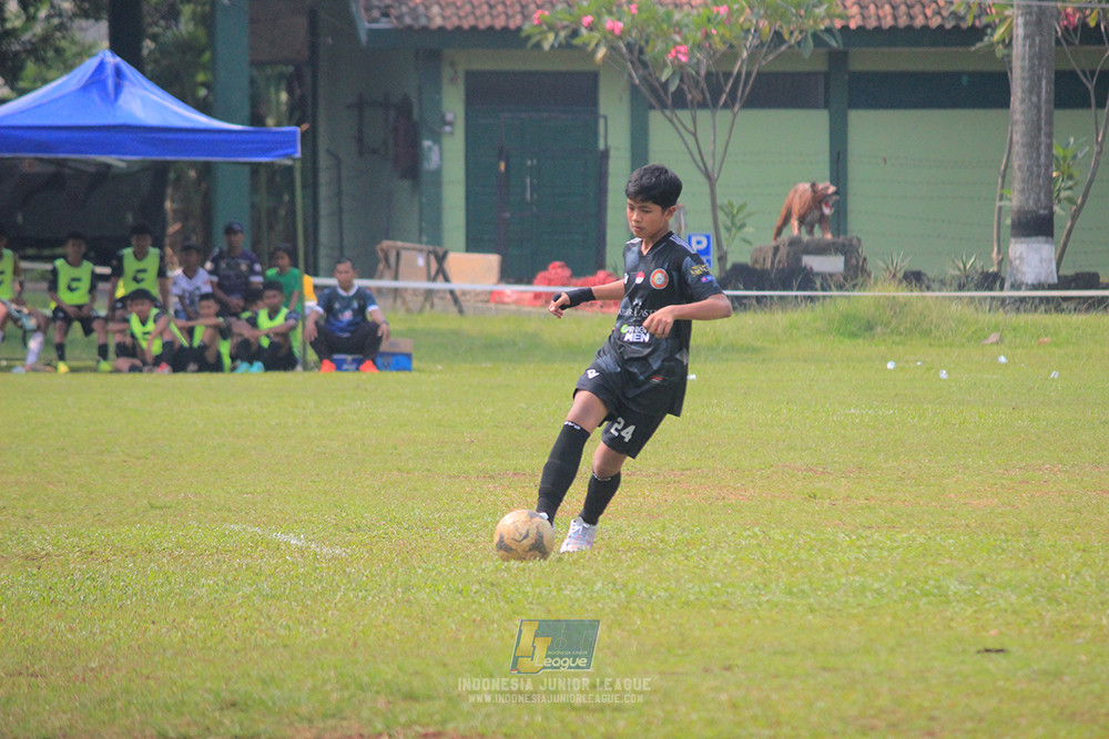 ijl u14 111025 stoni indonesia fc vs brazillian soccer school serpong