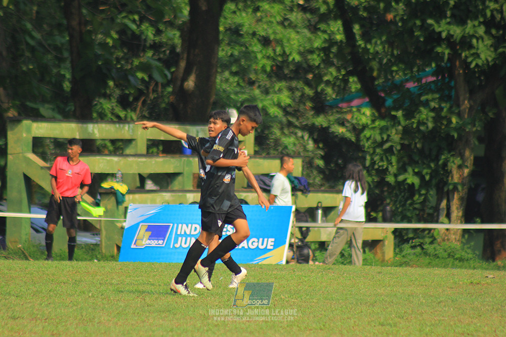 ijl u14 111025 stoni indonesia fc vs brazillian soccer school serpong