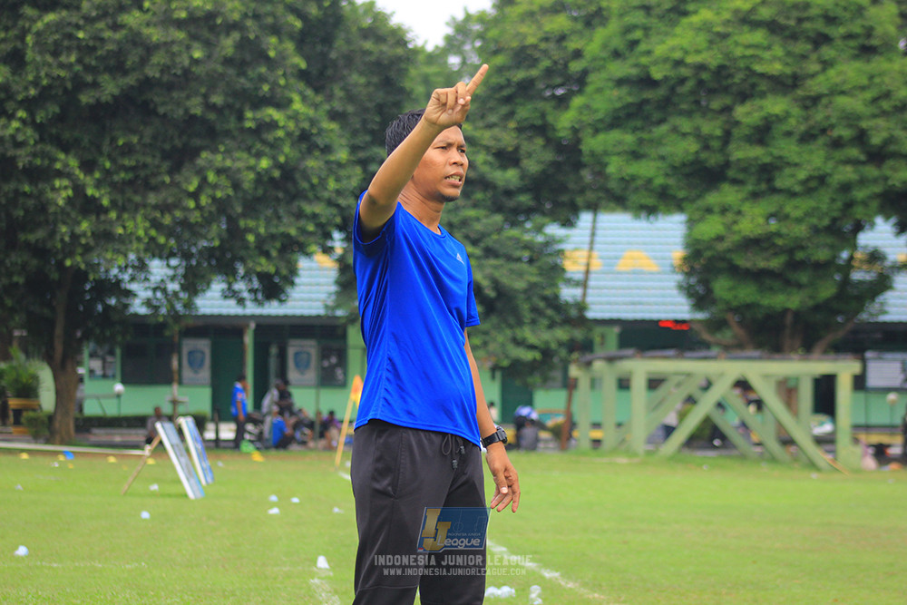 ijl u14 111025 stoni indonesia fc vs brazillian soccer school serpong