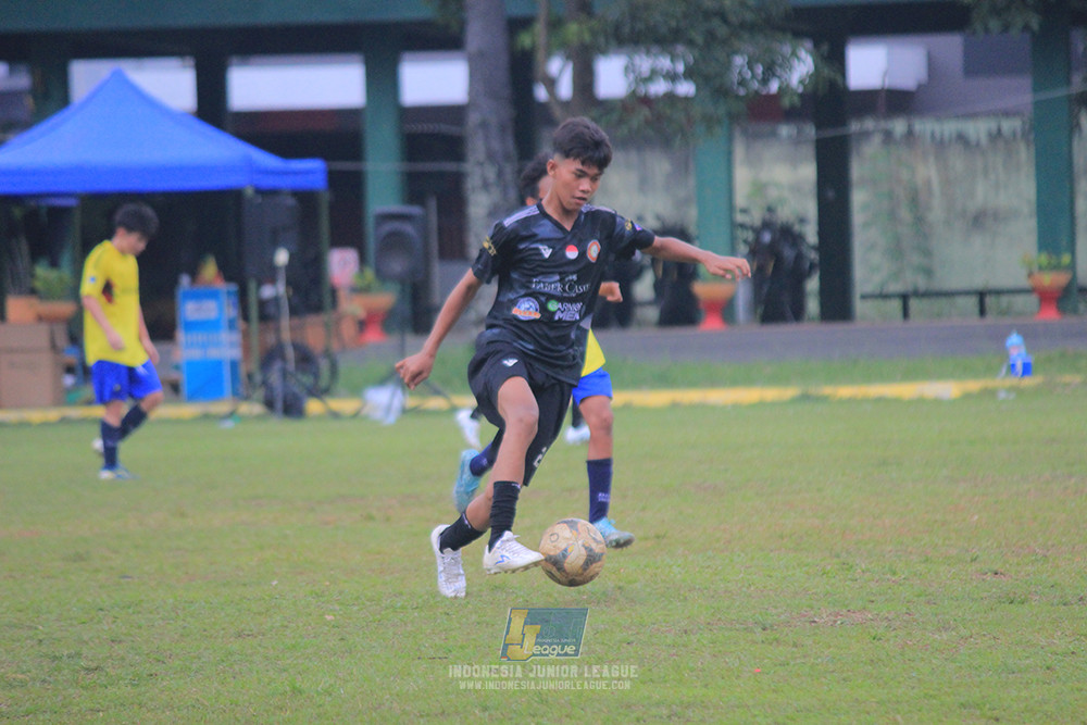 ijl u14 111025 stoni indonesia fc vs brazillian soccer school serpong