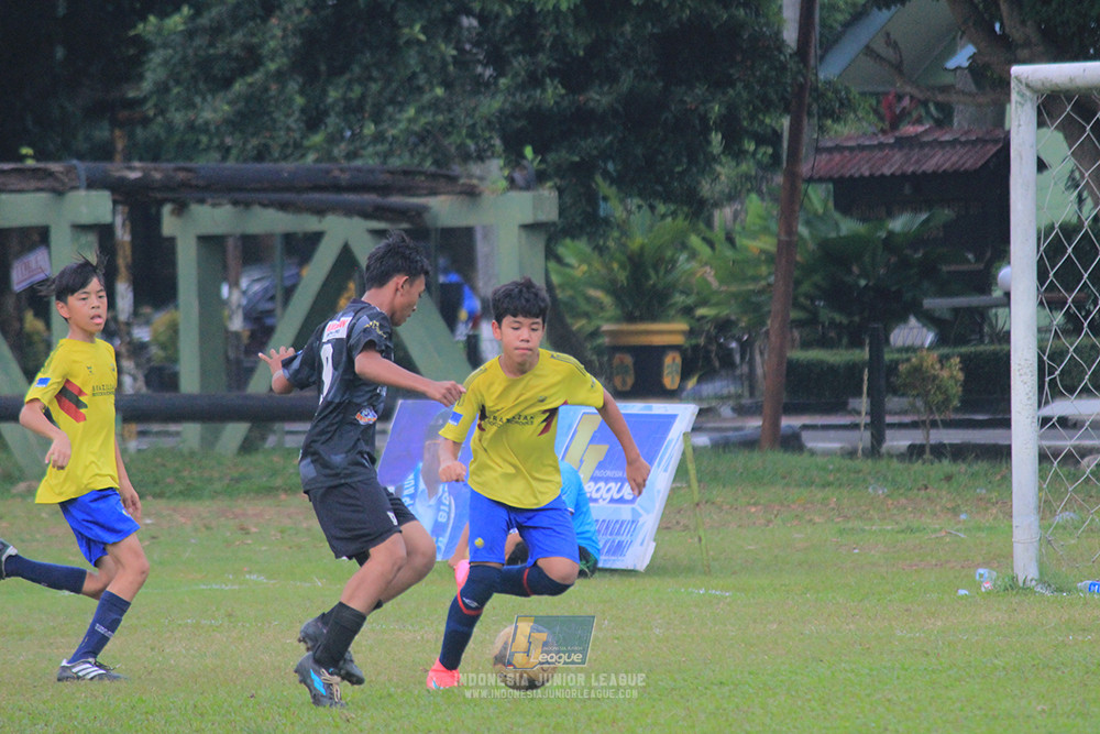 ijl u14 111025 stoni indonesia fc vs brazillian soccer school serpong