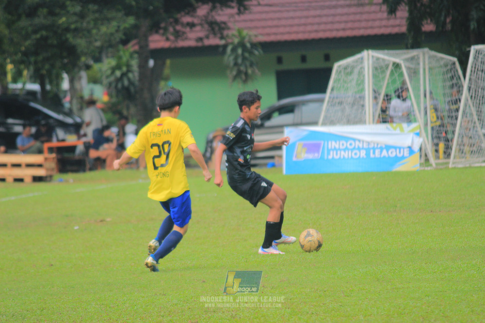 ijl u14 111025 stoni indonesia fc vs brazillian soccer school serpong