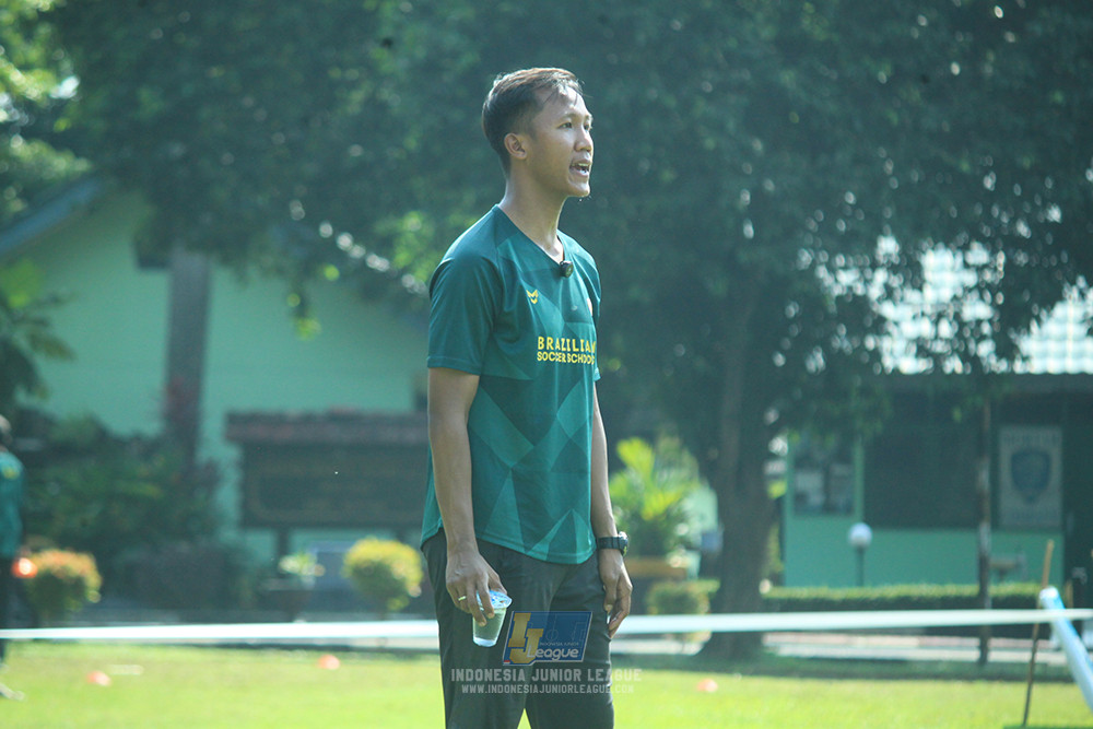 ijl u14 130925 brazillian soccer school lfa vs toyo haryono