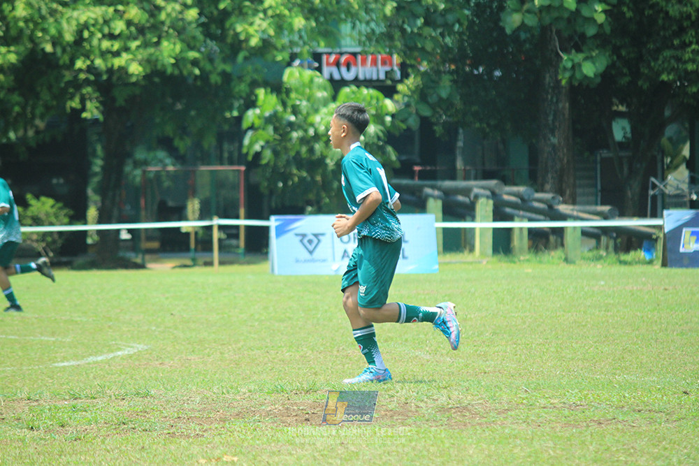 ijl u14 130925 indonesia muda utara vs brazillian soccer serpong