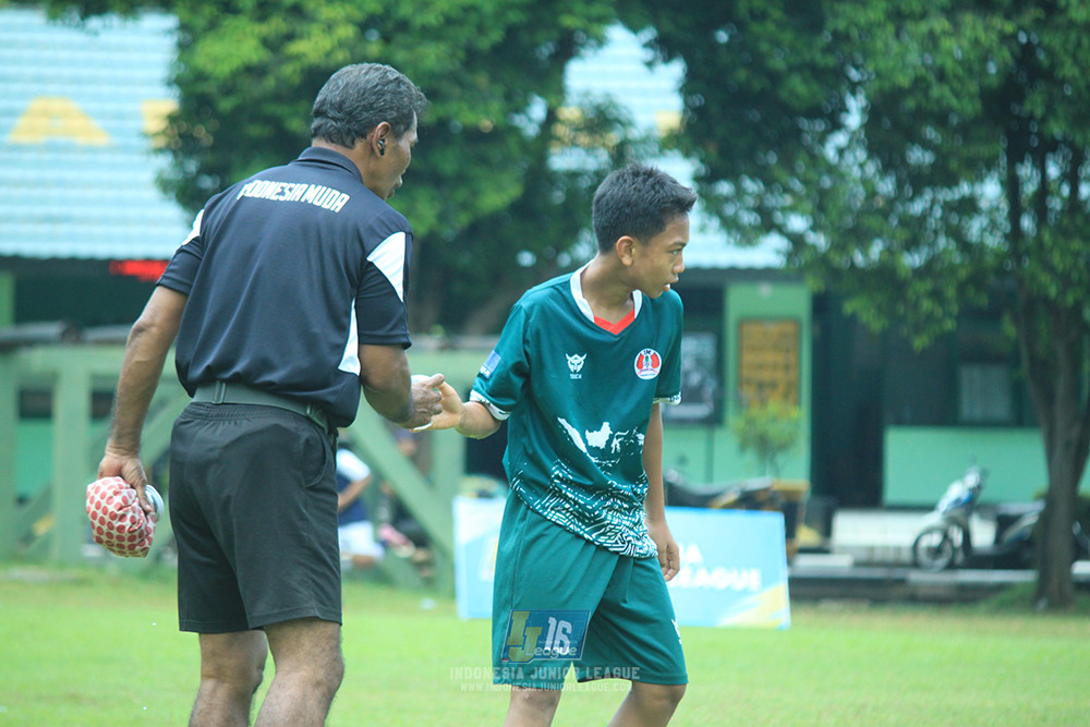 ijl u14 130925 indonesia muda utara vs brazillian soccer serpong