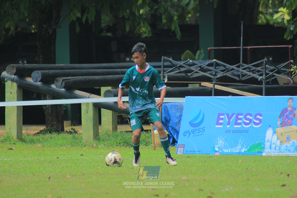 ijl u14 130925 indonesia muda utara vs brazillian soccer serpong