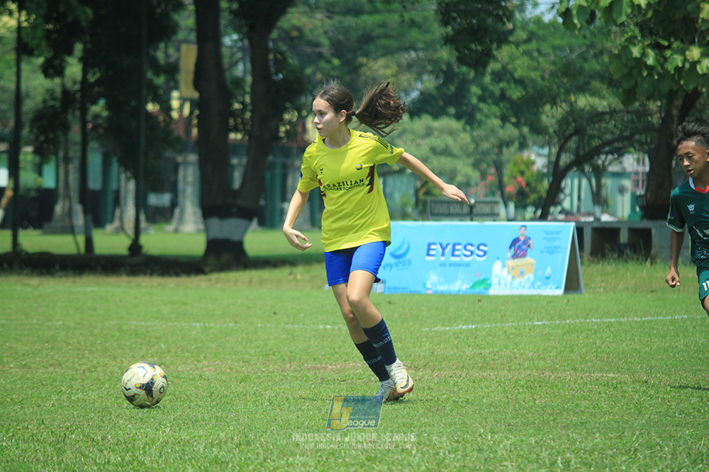 ijl u14 130925 indonesia muda utara vs brazillian soccer serpong