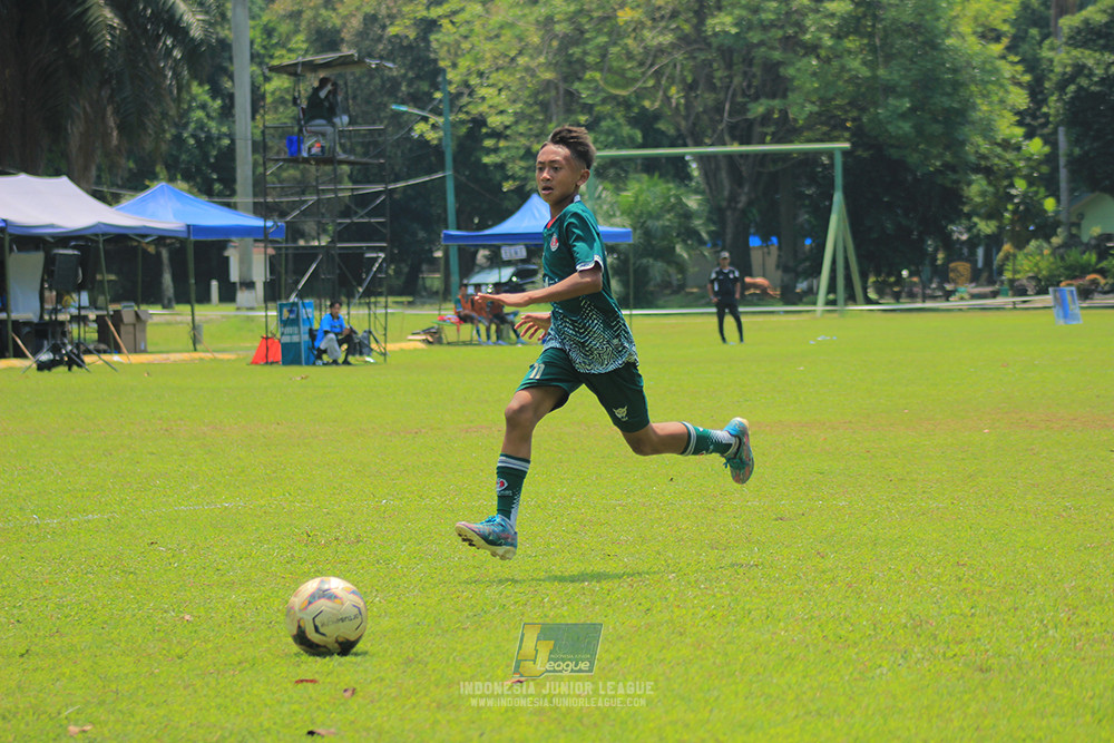 ijl u14 130925 indonesia muda utara vs brazillian soccer serpong