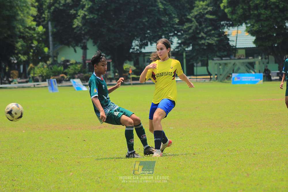 ijl u14 130925 indonesia muda utara vs brazillian soccer serpong