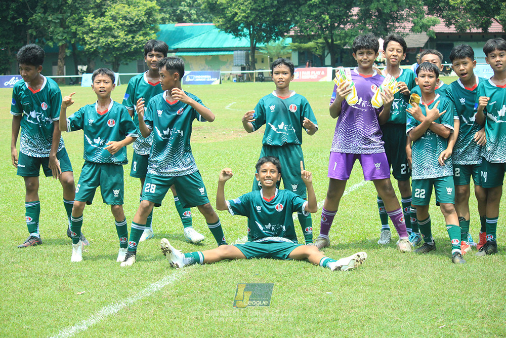 ijl u14 130925 indonesia muda utara vs brazillian soccer serpong