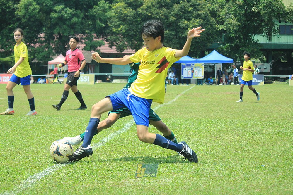 ijl u14 130925 indonesia muda utara vs brazillian soccer serpong