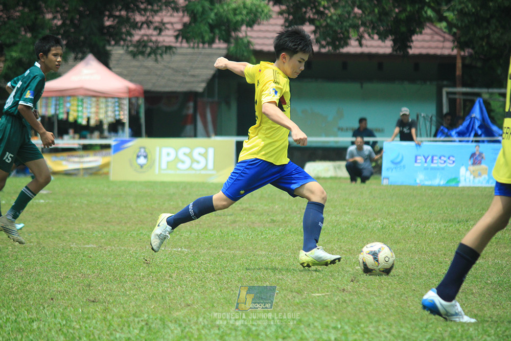 ijl u14 130925 indonesia muda utara vs brazillian soccer serpong