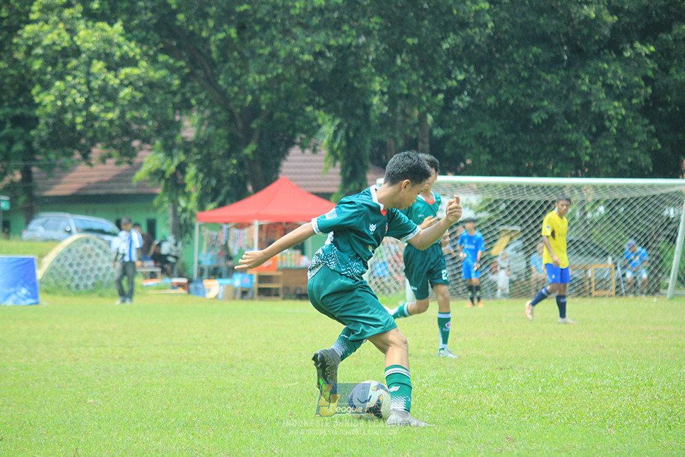 ijl u14 130925 indonesia muda utara vs brazillian soccer serpong