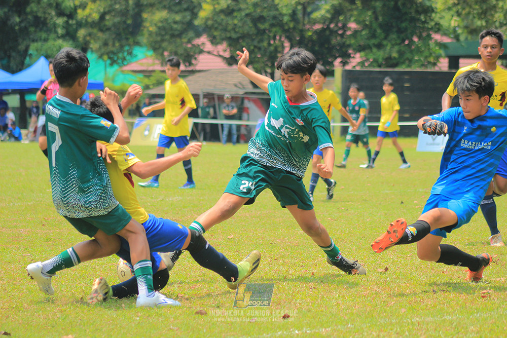 ijl u14 130925 indonesia muda utara vs brazillian soccer serpong