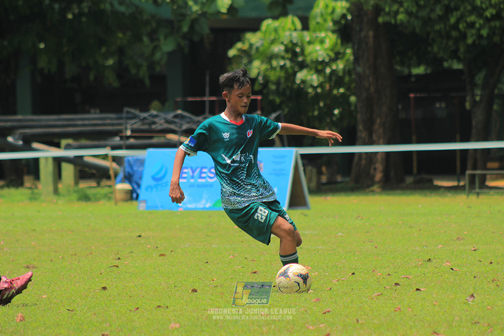 ijl u14 130925 indonesia muda utara vs brazillian soccer serpong