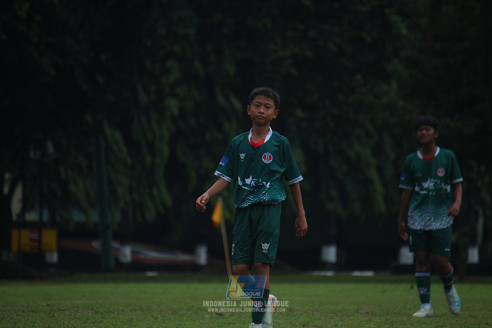 ijl u14 130925 indonesia muda utara vs brazillian soccer serpong