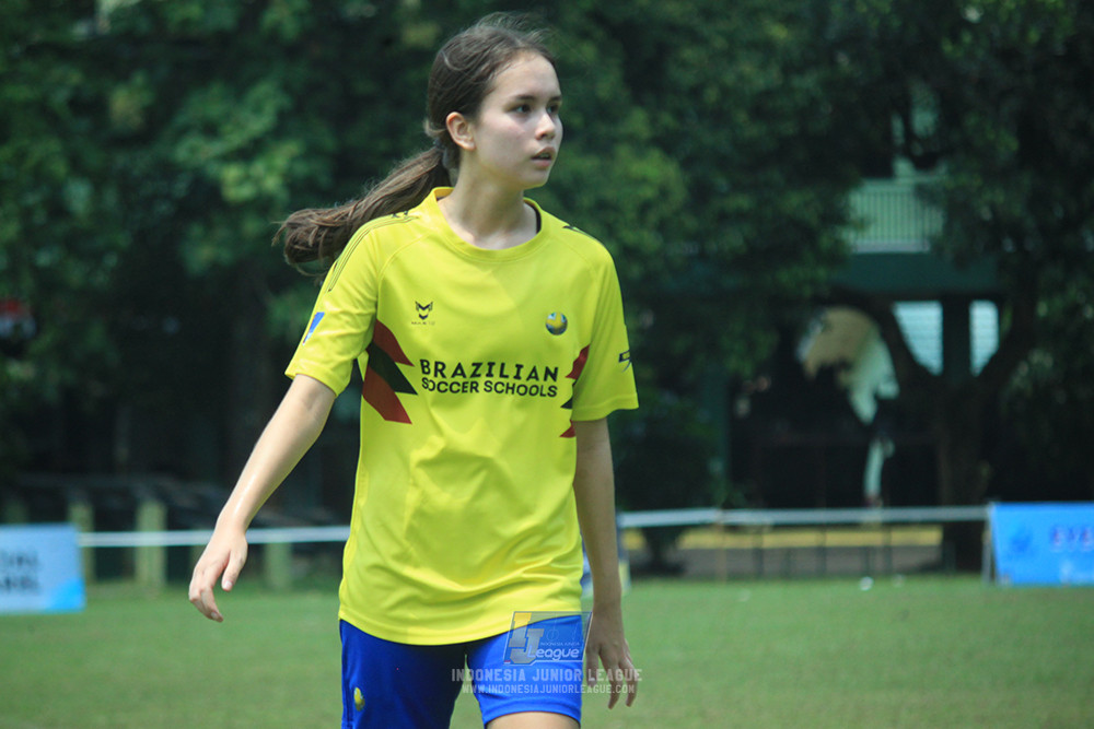 ijl u14 130925 indonesia muda utara vs brazillian soccer serpong