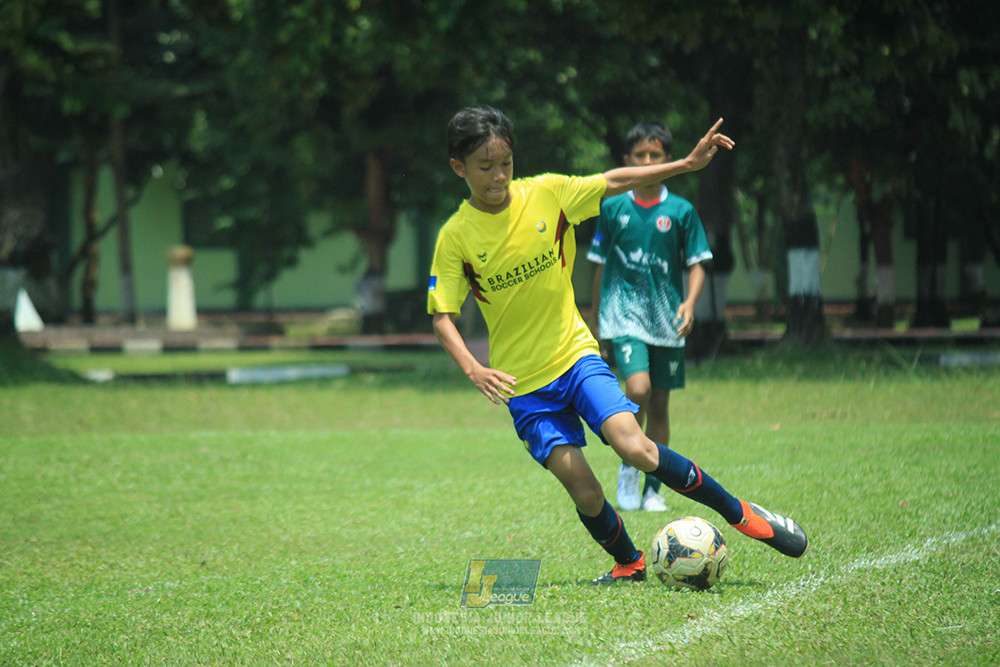 ijl u14 130925 indonesia muda utara vs brazillian soccer serpong