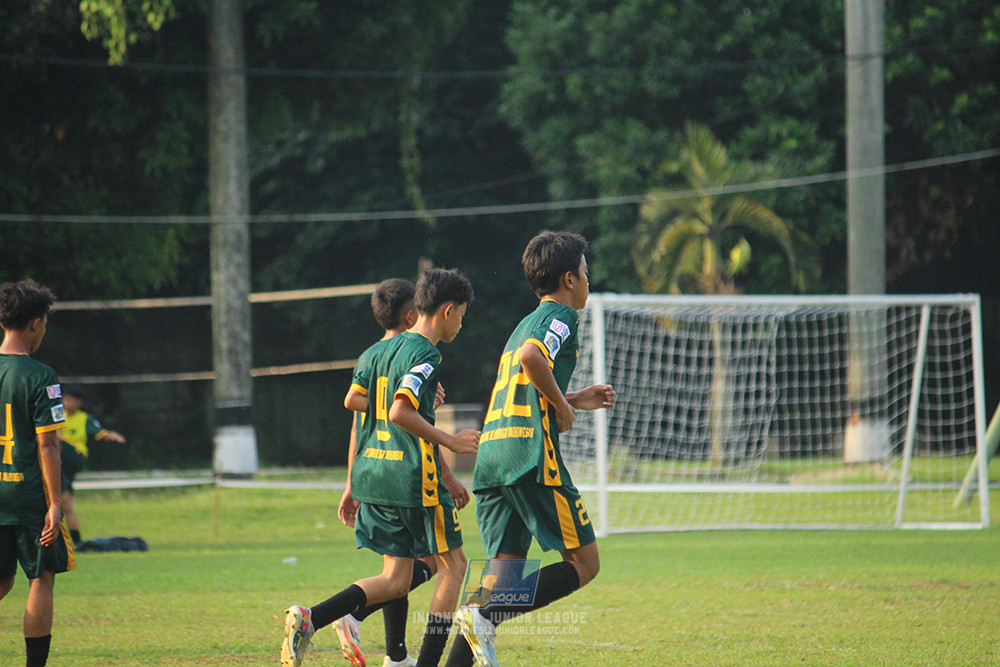 ijl u14 130925 newland fa vs pulomas fc