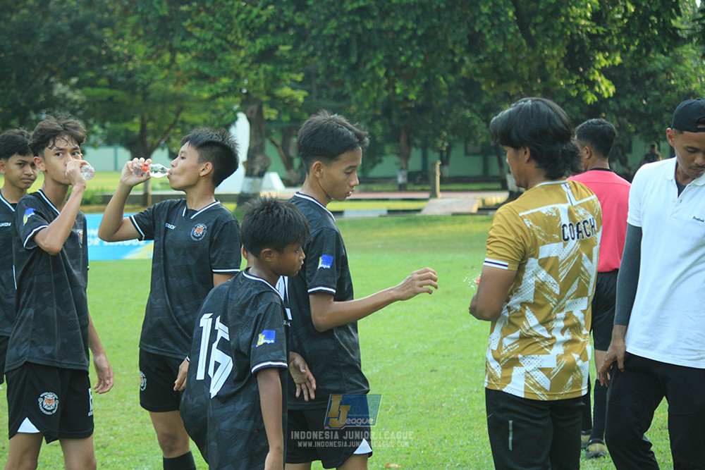 ijl u14 130925 newland fa vs pulomas fc