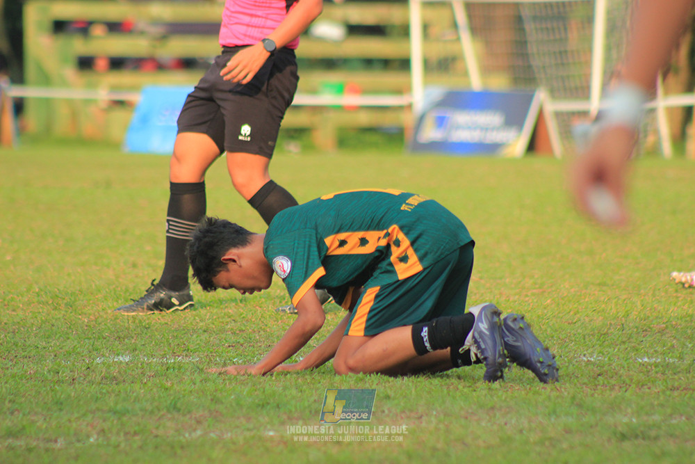 ijl u14 130925 newland fa vs pulomas fc