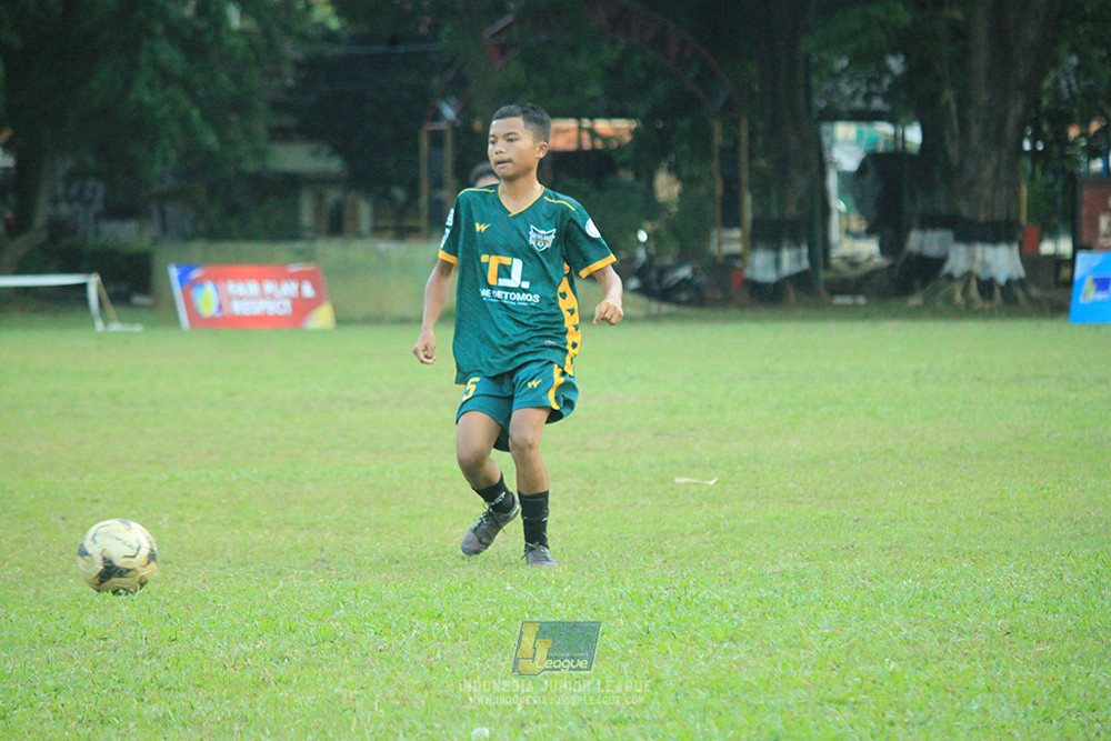 ijl u14 130925 newland fa vs pulomas fc