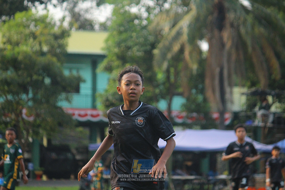 ijl u14 130925 newland fa vs pulomas fc