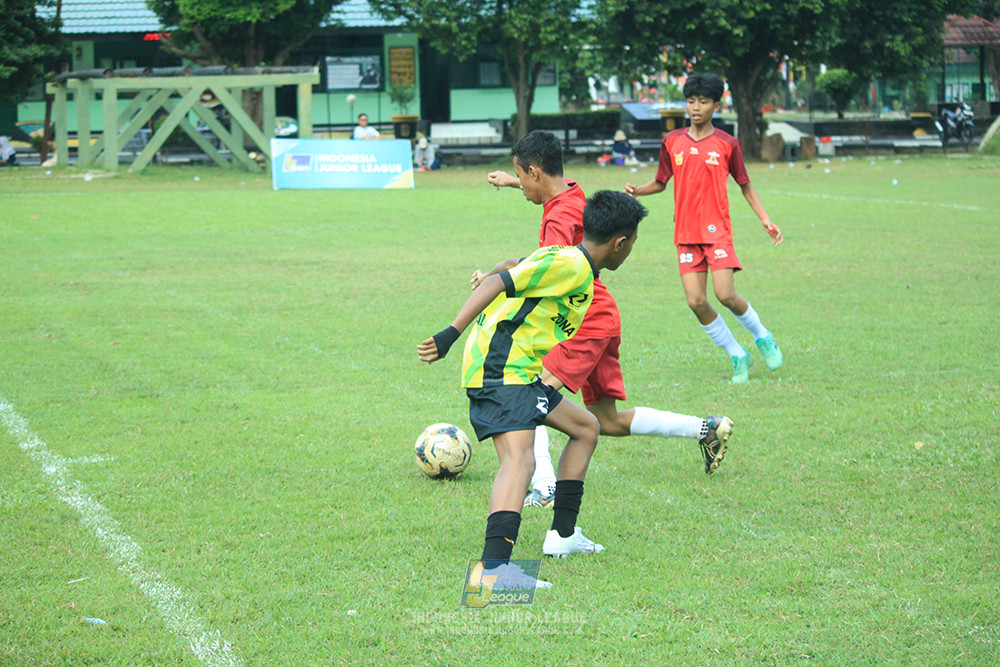 ijl u14 130925 satharlan fc vs stoni indonesia fc