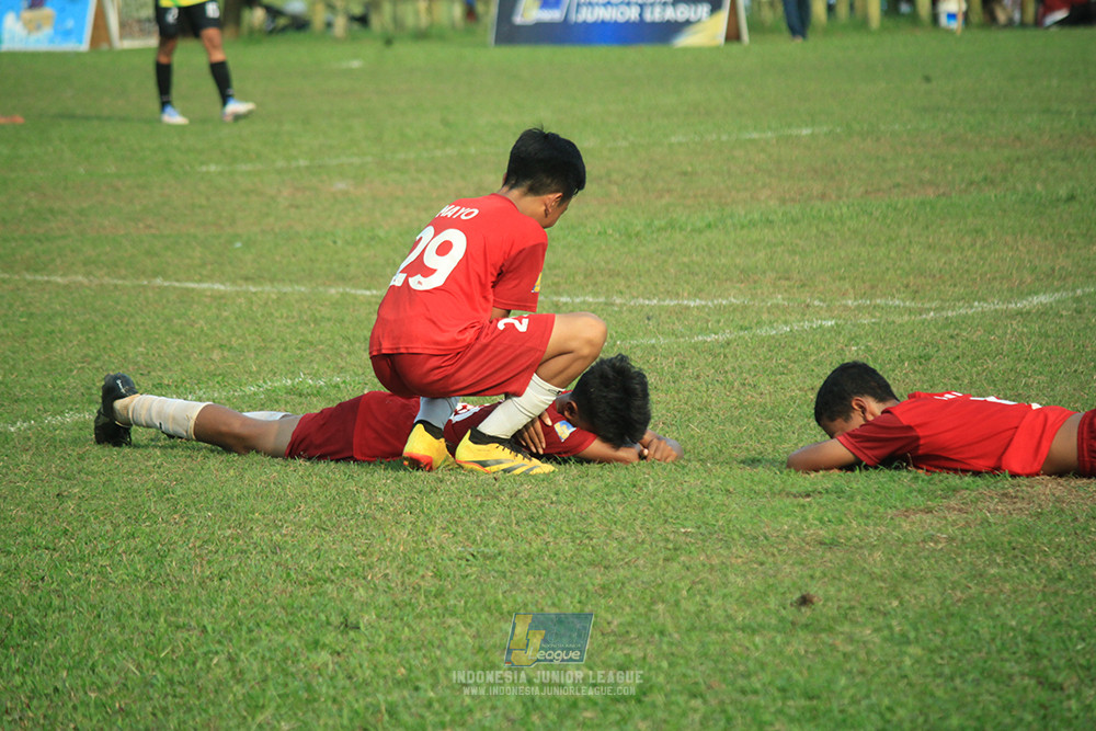 ijl u14 130925 satharlan fc vs stoni indonesia fc