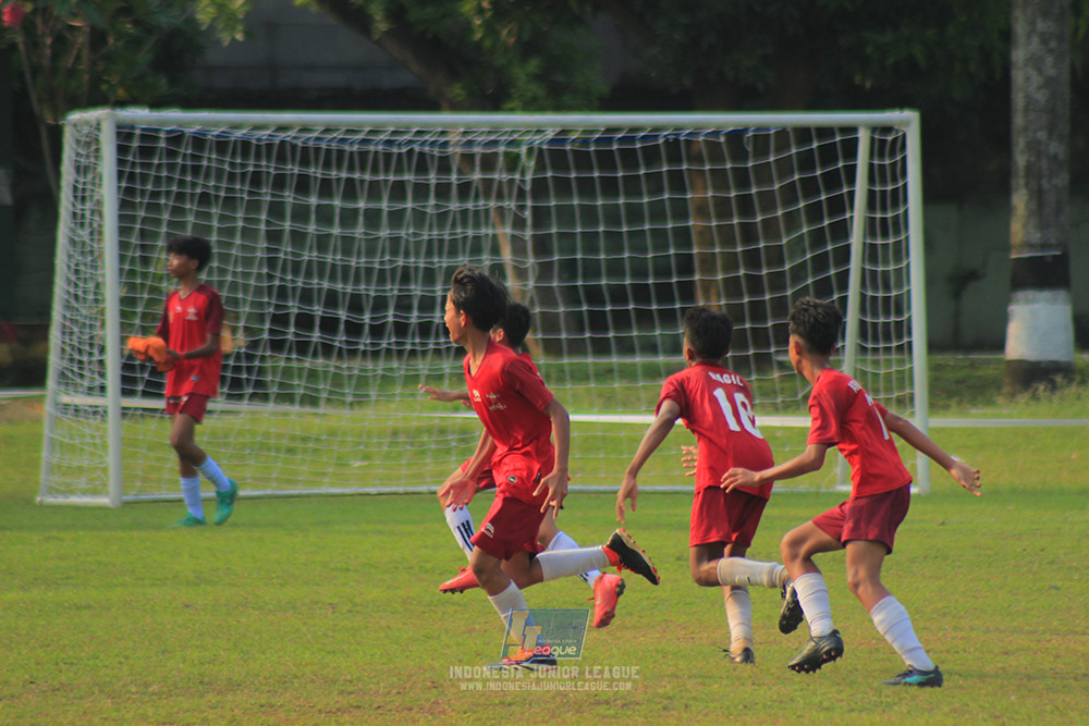 ijl u14 130925 satharlan fc vs stoni indonesia fc