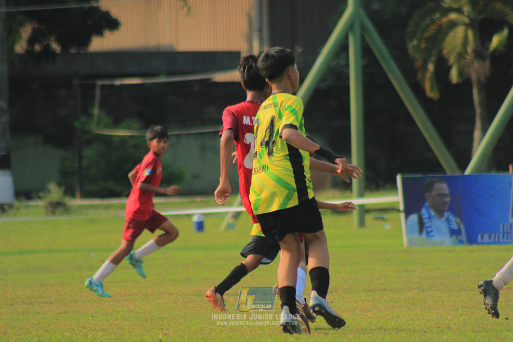 ijl u14 130925 satharlan fc vs stoni indonesia fc