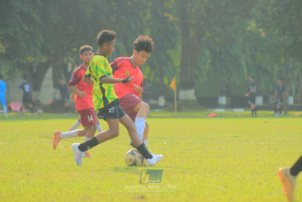 ijl u14 130925 satharlan fc vs stoni indonesia fc