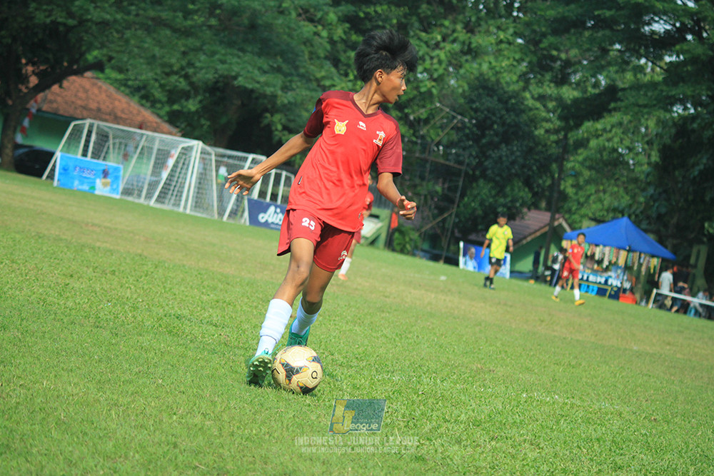 ijl u14 130925 satharlan fc vs stoni indonesia fc