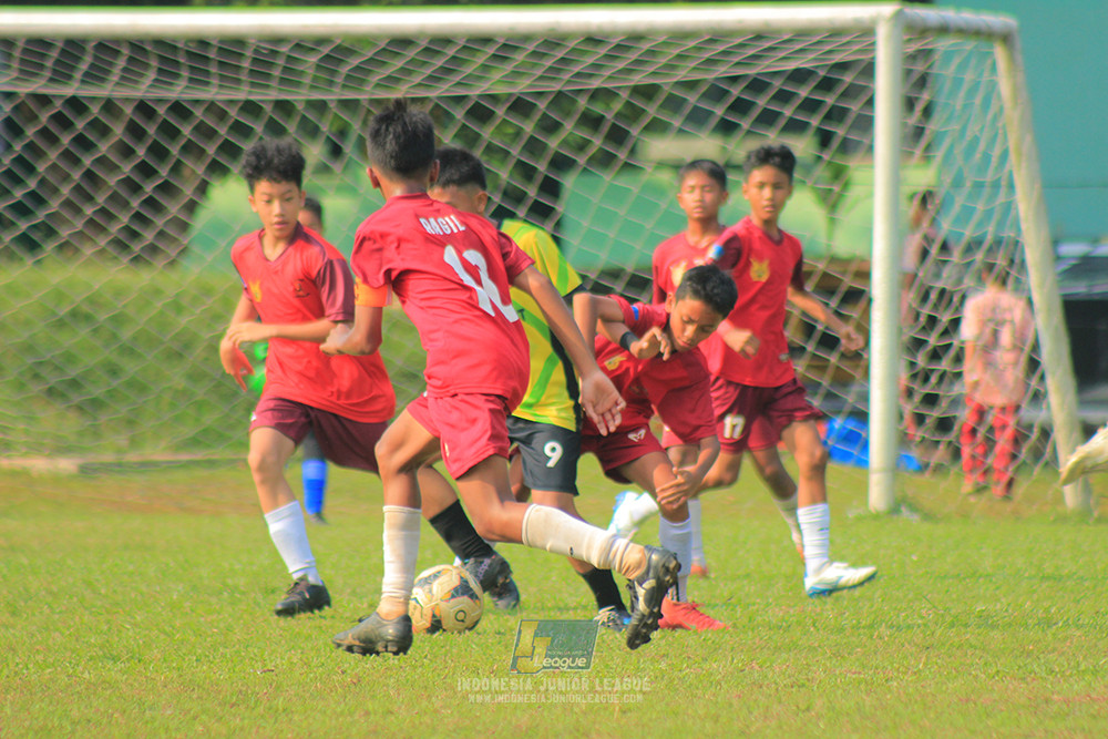 ijl u14 130925 satharlan fc vs stoni indonesia fc