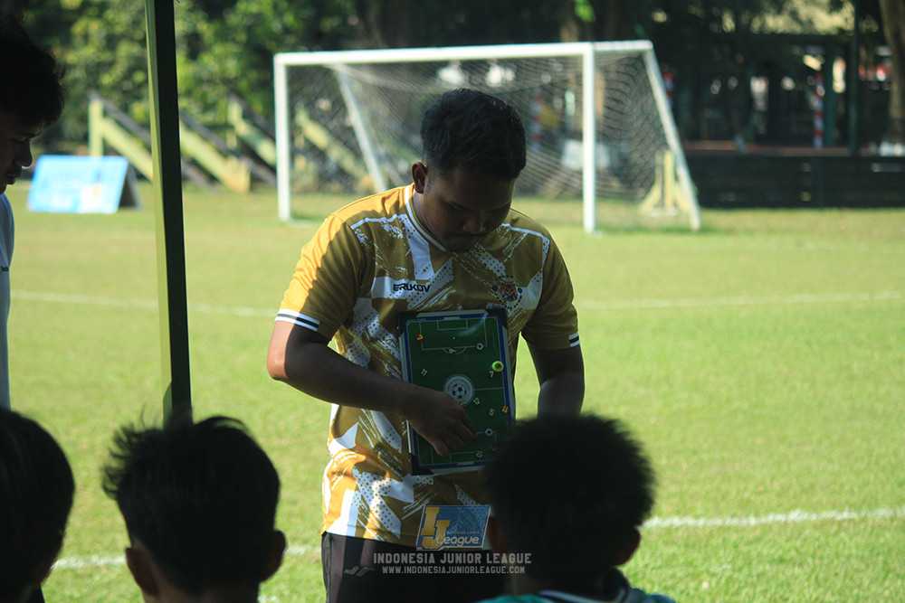 ijl u14 160825 brazillian soccer school bintaro vs pulomas fc