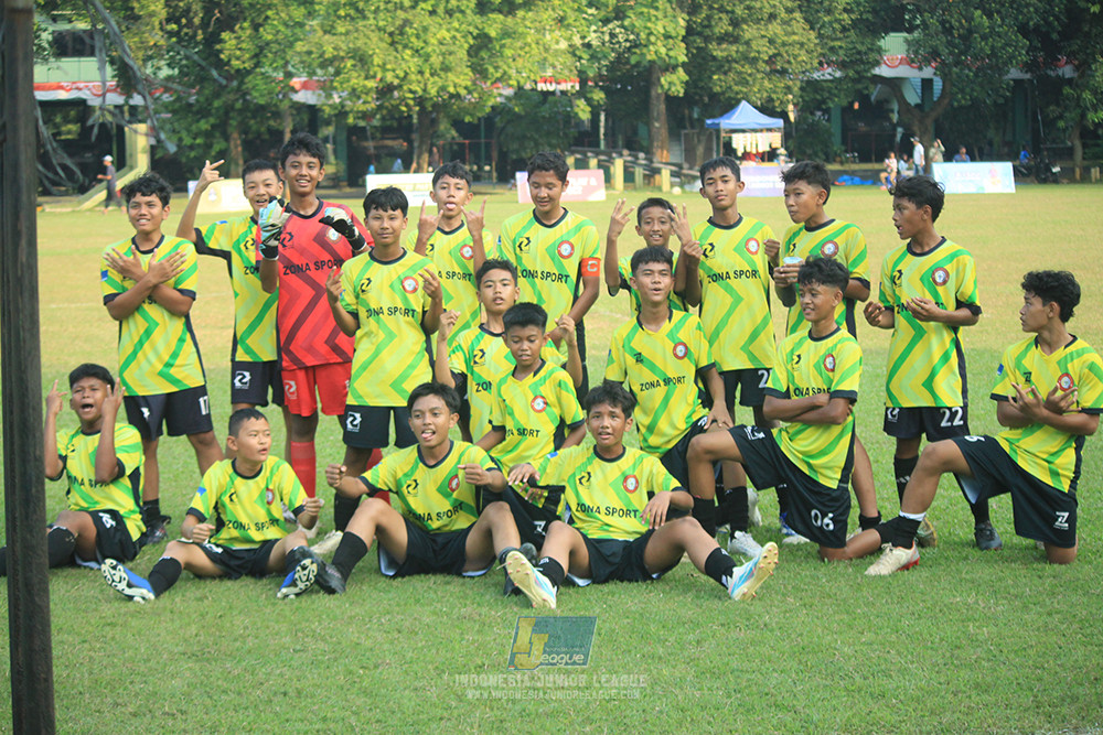 ijl u14 160825 stoni indonesia fc vs winsports soccer school