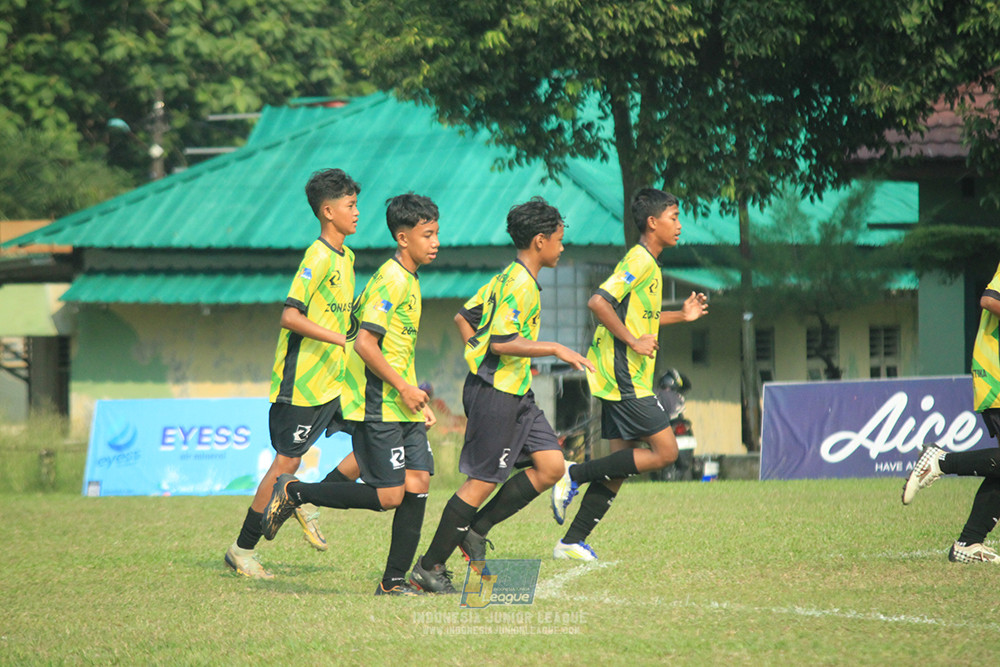 ijl u14 160825 stoni indonesia fc vs winsports soccer school