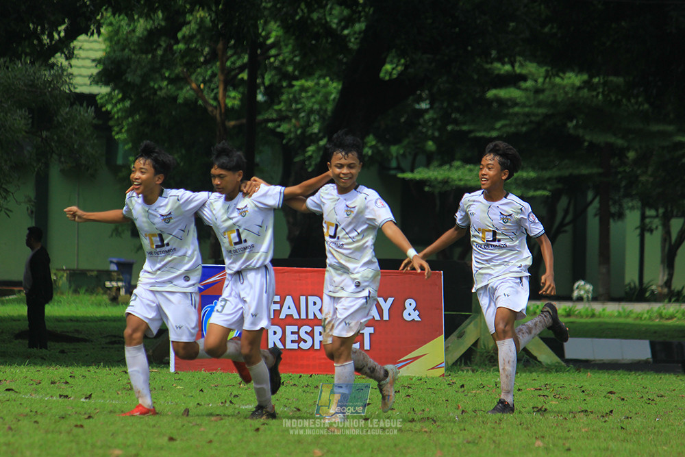 ijl u14 170126 newland fa vs wins soccer school