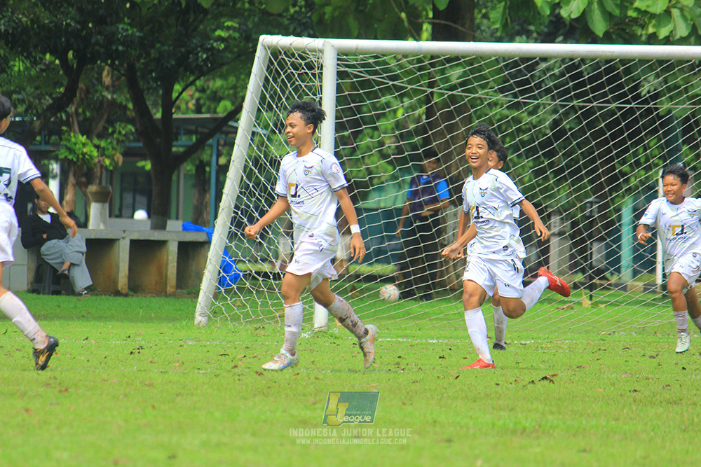 ijl u14 170126 newland fa vs wins soccer school