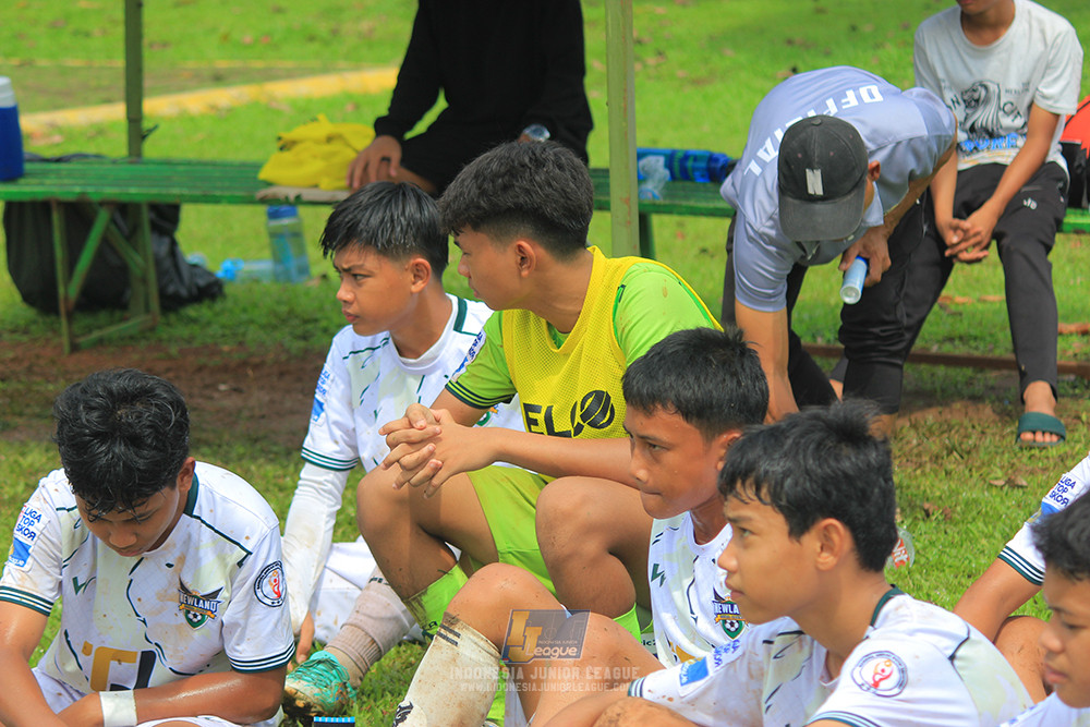 ijl u14 170126 newland fa vs wins soccer school