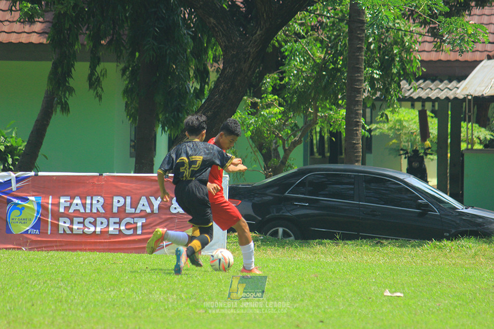 ijl u14 221125 satharlan fc vs metra muda soccer school