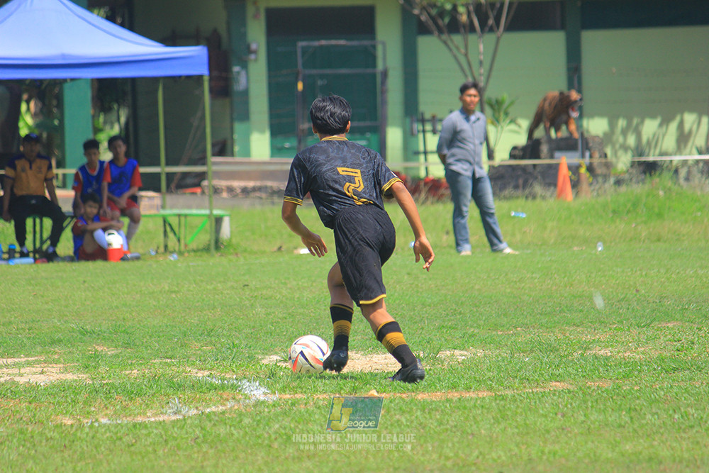 ijl u14 221125 satharlan fc vs metra muda soccer school