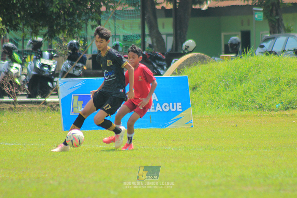 ijl u14 221125 satharlan fc vs metra muda soccer school