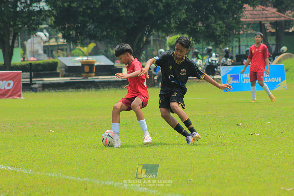 ijl u14 221125 satharlan fc vs metra muda soccer school