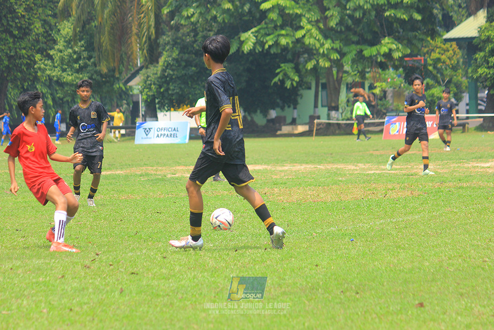 ijl u14 221125 satharlan fc vs metra muda soccer school