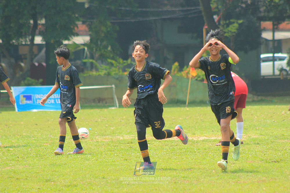 ijl u14 221125 satharlan fc vs metra muda soccer school