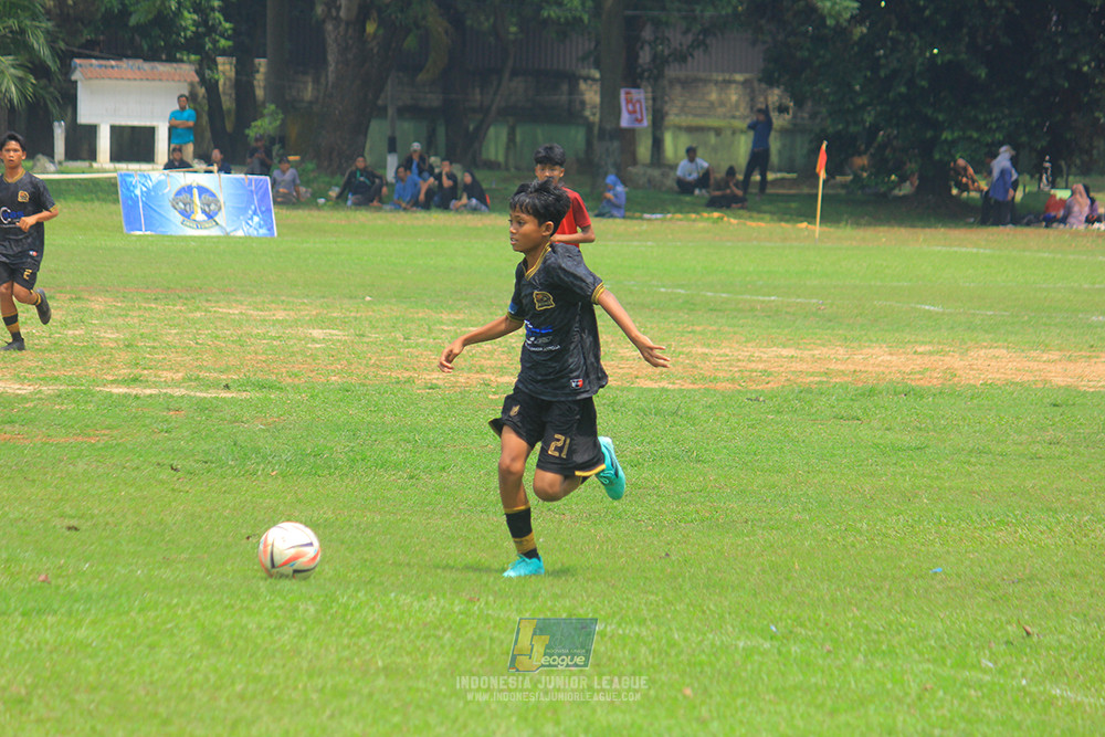 ijl u14 221125 satharlan fc vs metra muda soccer school