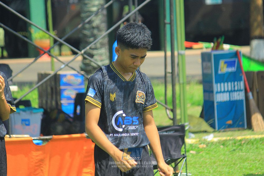 ijl u14 221125 satharlan fc vs metra muda soccer school