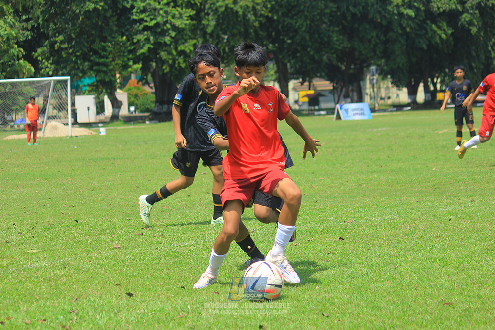 ijl u14 221125 satharlan fc vs metra muda soccer school